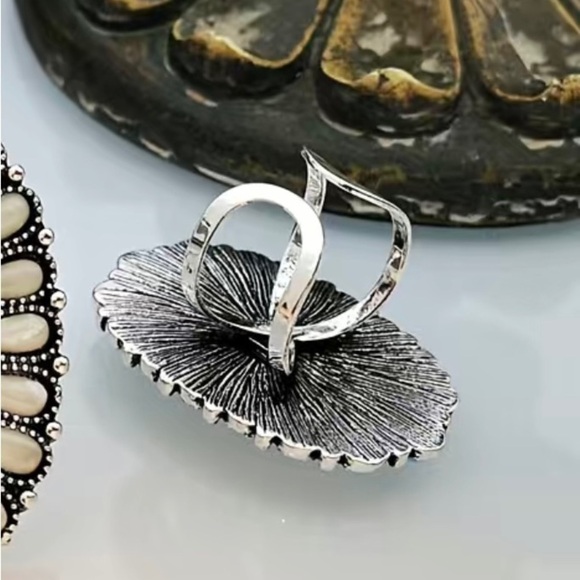 Adjustable Turquoise Statement Ring - Picture 2 of 5